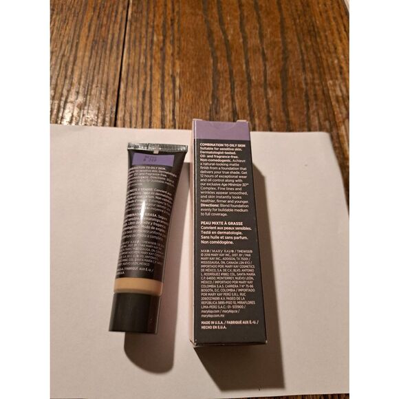 Mary Kay TimeWise Matte 3D Foundation Beige N190 New in Box - Picture 2 of 3